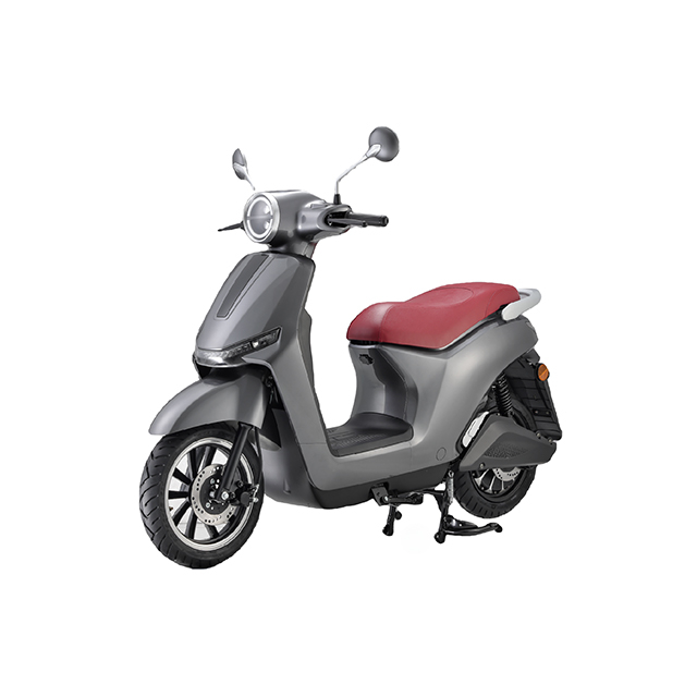 EM02